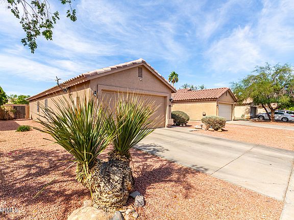 2nd image of 13022 W CHERRY HILLS Drive