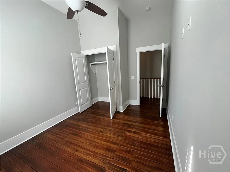 213 W 39th St #B — Photo 7