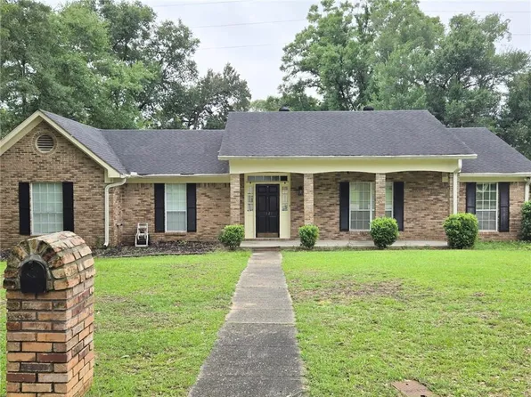 7321 Carson Rd S, Mobile, AL 36695
