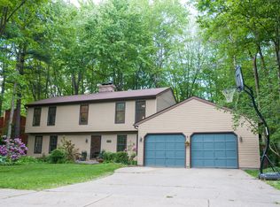 4224 Partridge Ln, Midland, MI 48640