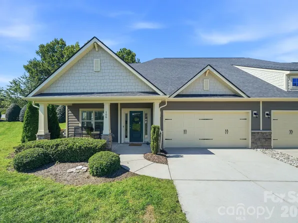 108 Damsire Ct, Mooresville, NC 28115