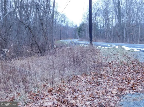 5924 Route 75 S, East Waterford, PA 17021