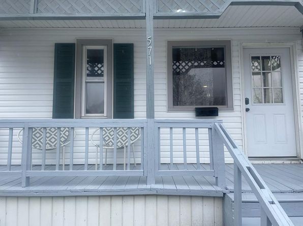 571 E Main St