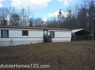 908 Pond Dr, Eastover, SC 29044