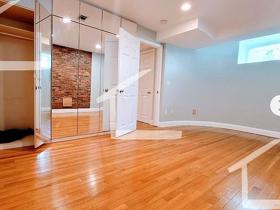 internal_unit_photo_67240082_2