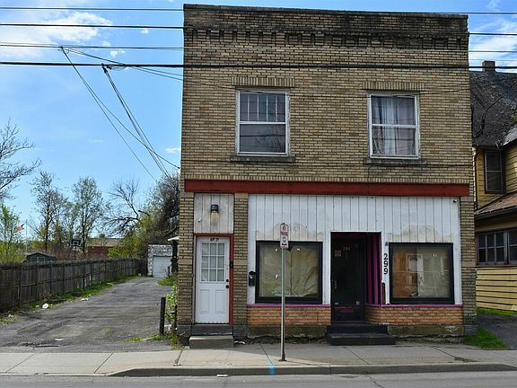 3rd image of 299.5 Clinton St
