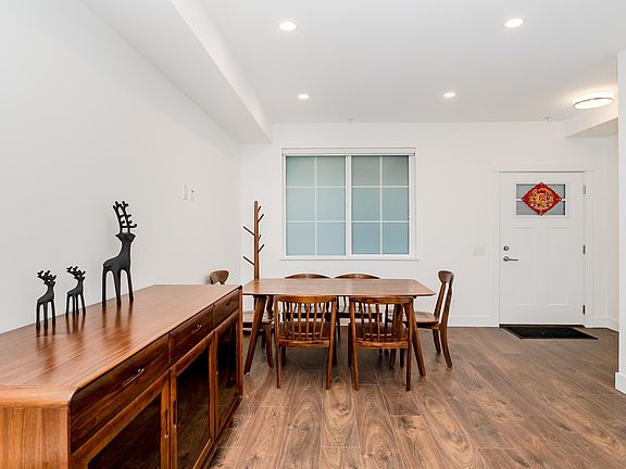 5th image of 8888 Spires Rd #63