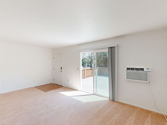 4th image of 335 Enfrente Rd APT 3