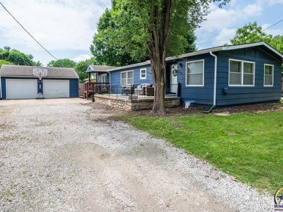 108 5th Street Ter, Perry, KS, 66073
