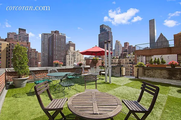 Sold by Corcoran | media 11