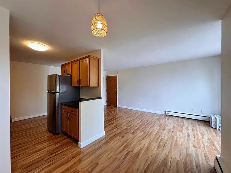 405 6th Ave SE #309 — Photo 7