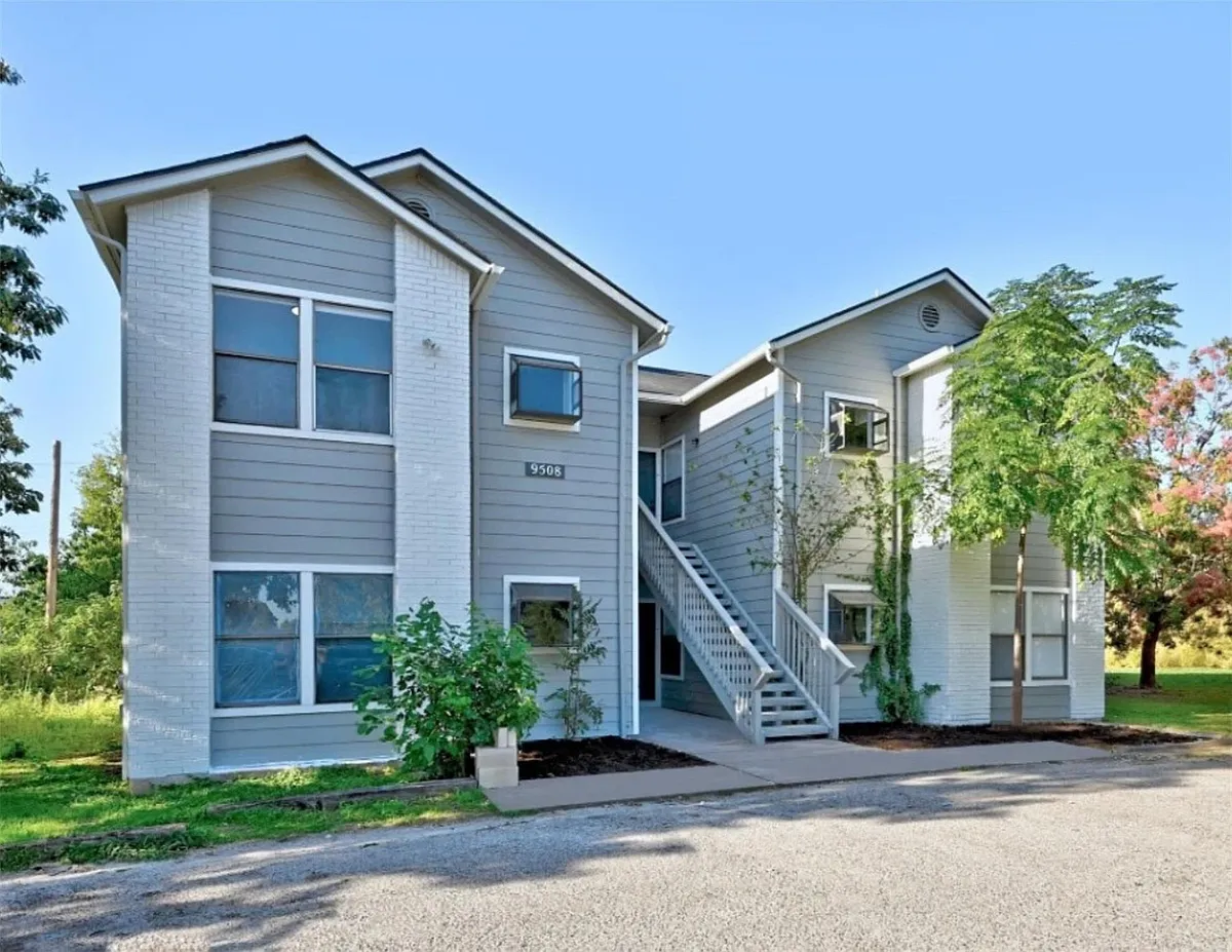 Building Photo - 9508 Kempler Dr #A