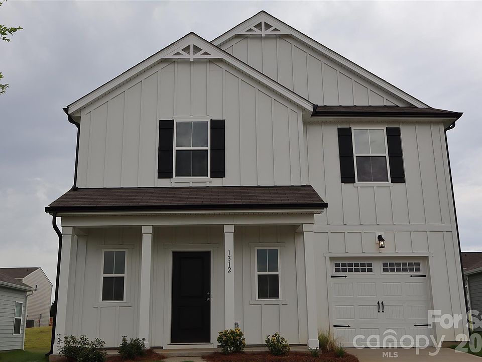 1st image of 1312 Chiefs Ln