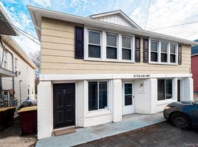 14 Pulaski Hwy, Pine Island, NY