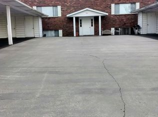 858 M And O Station Rd APT 1, Millstadt, IL 62260