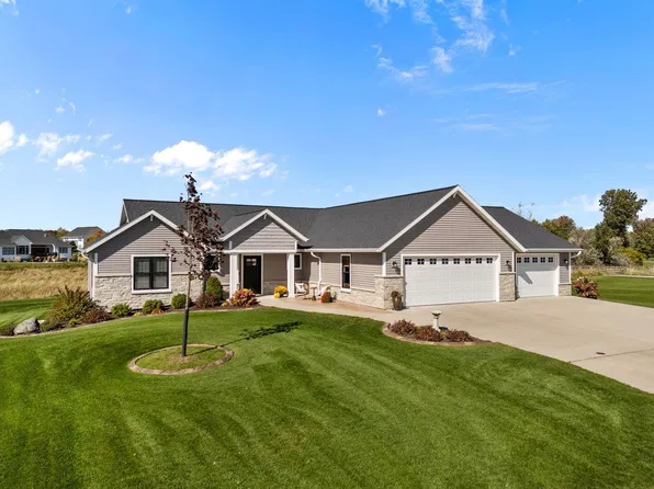 4265 N Deer Valley Ct, Appleton, WI 54913