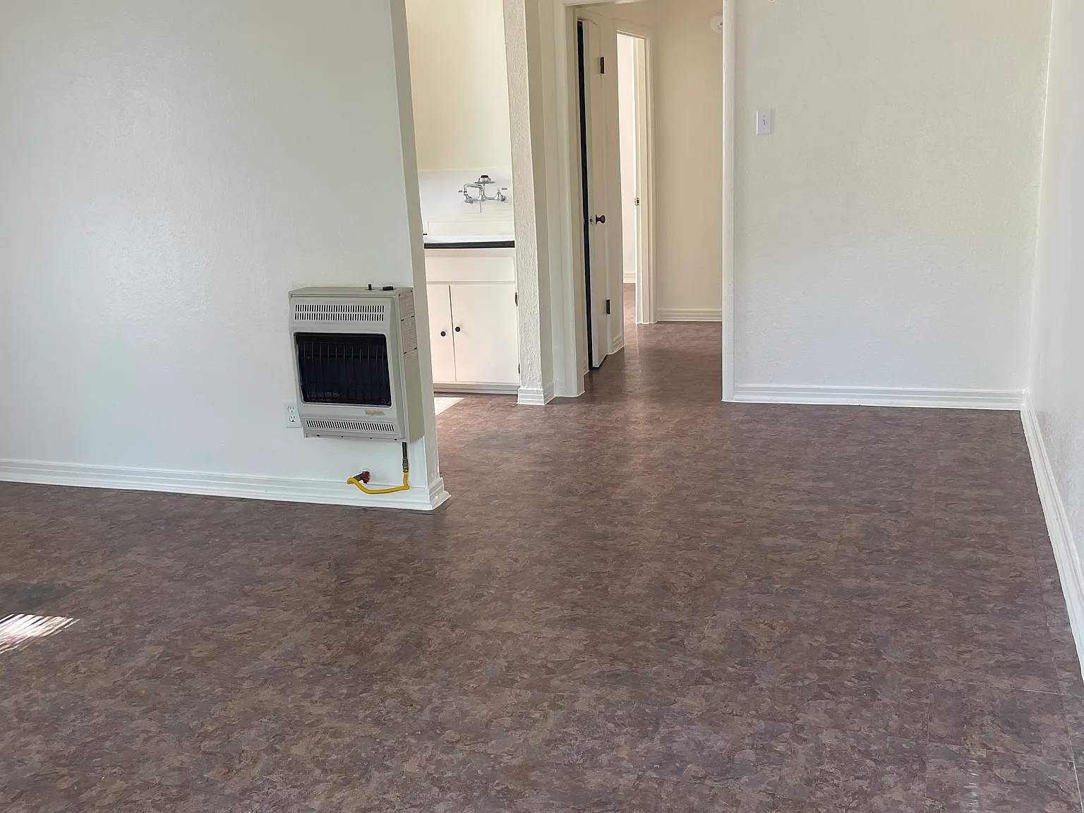 1 bed, 625 sqft, $725 — Photo 2