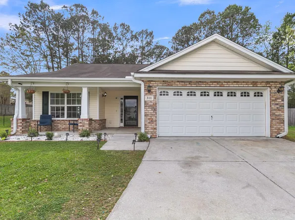 311 Old Stone Ct, Moncks Corner, SC 29461