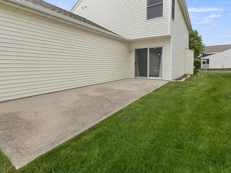 1505 Sarin St — Photo 21