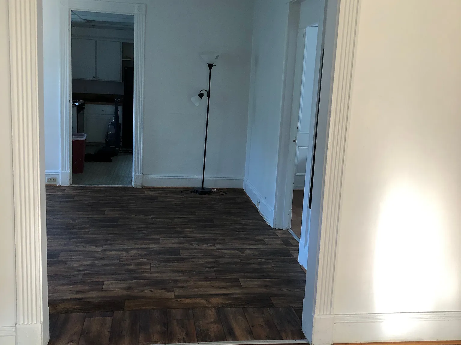 6 bed, 1896 sqft, $2,900 — Photo 3
