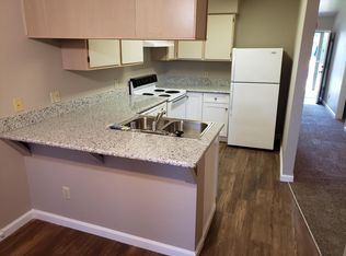 1262 N Marks Ave APT 117, Fresno, CA 93722