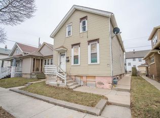 929 W Maple St #931, Milwaukee, WI 53204