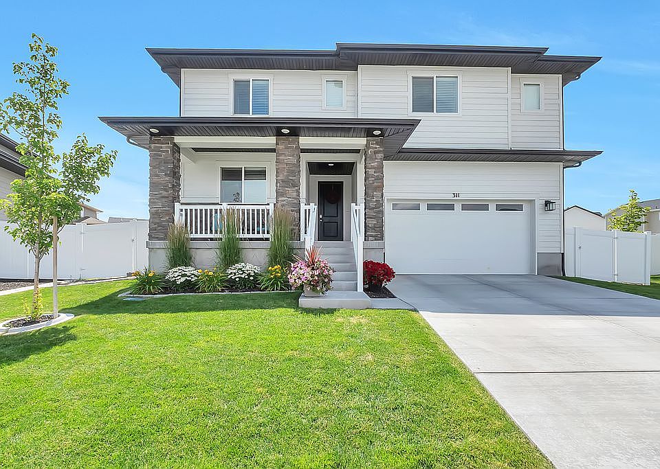 1st image of 311 W White Clover Cir