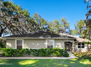 110 Temple Mound Rd, Crescent City, FL 32112