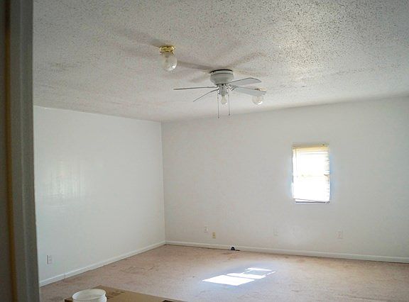 4th image of 1800 E 14th St