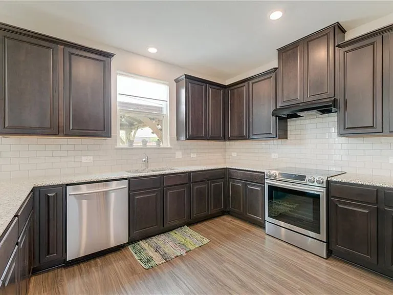 205 Tordesillas Dr — Photo 7