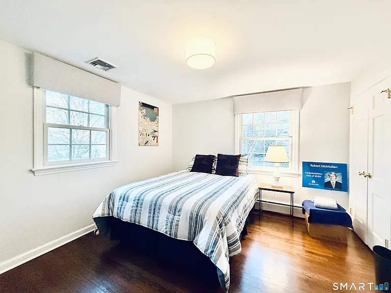 139 Highland Ave — Photo 26