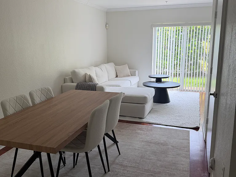 2082 NE 167th St #3 — Photo 7