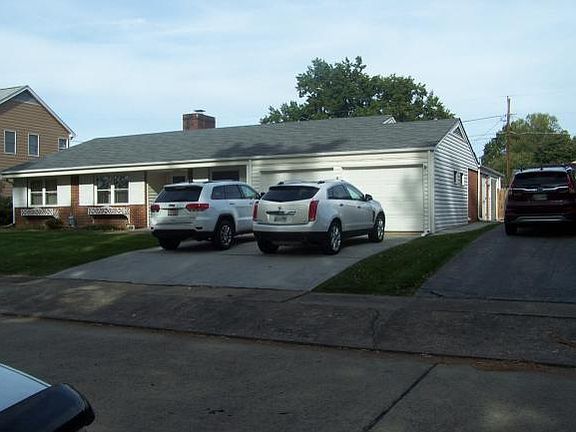 4th image of 2120 Montrose Ave