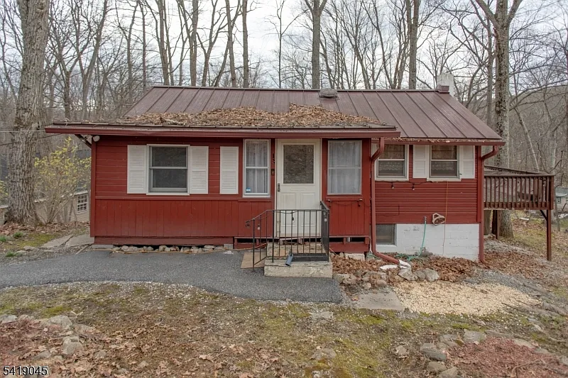 13 Glenwood Ln photo 1