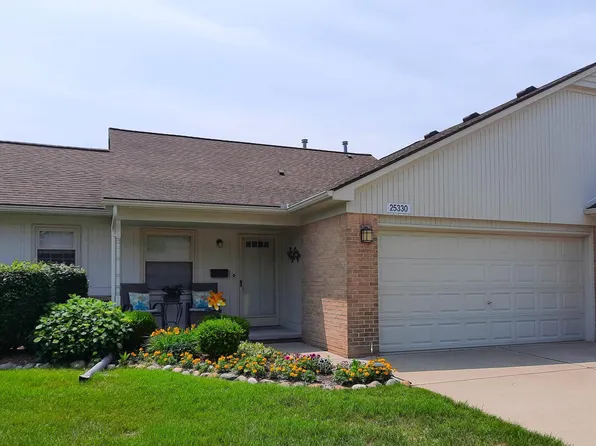 25330 Julianna Dr, Chesterfield, MI 48051