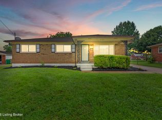 6706 Lunar Dr, Louisville, KY 40258