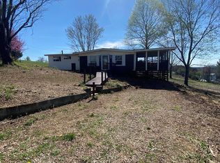 55 E Seven Springs Ln, Mosheim, TN 37818