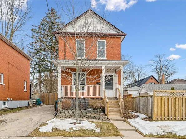53 Lowell St N, Cambridge, ON N1R 5E2