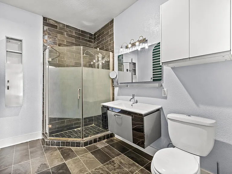 3845 Convent St #4 — Photo 20