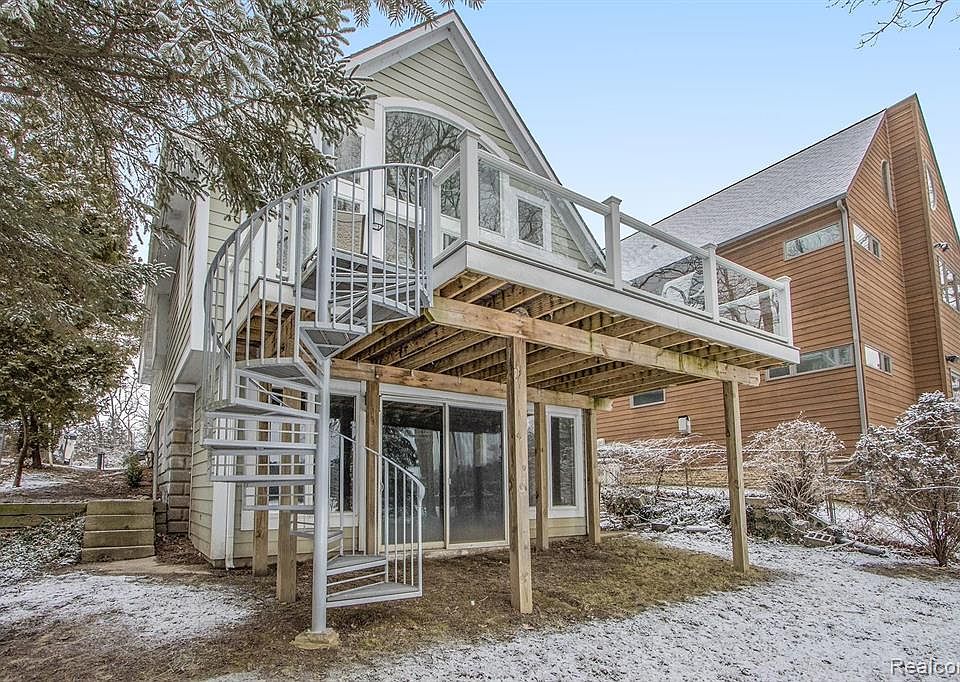 213 Kingston Rd, Leonard, MI 48367 MLS 2220002516 Zillow