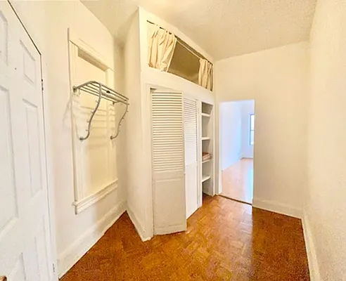 Rented by EastMount Realty LLC | media 15