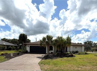 406 Glendale Ave, Lehigh Acres, FL 33936