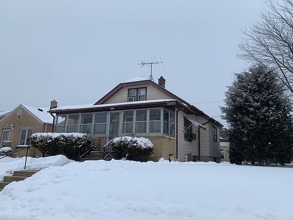 2nd image of 3686 S Iowa Ave