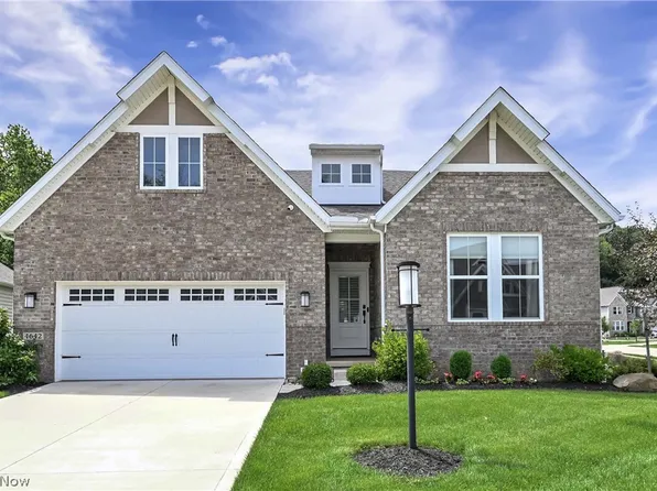 4642 Crocker Woods Ln, Westlake, OH 44145