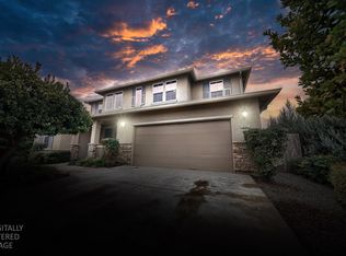 824 River Pointe Cir, Oakdale, CA 95361