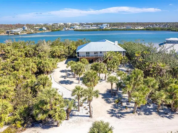 5 Pointe Way, Placida, FL 33946