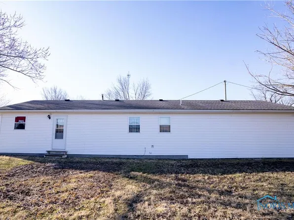 210 N Maple St, Payne, OH 45880