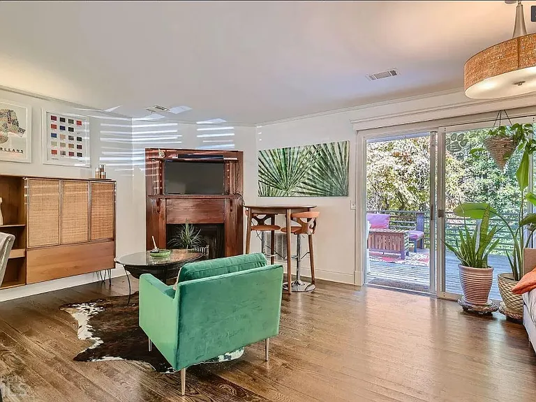 2208 Queen Anne Ct — Photo 7