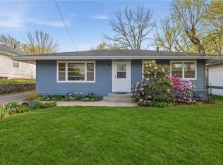 914 Locust St, Pleasant Hill, MO 64080