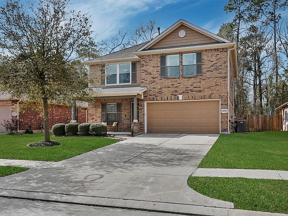 3rd image of 2721 Sandberry Dr